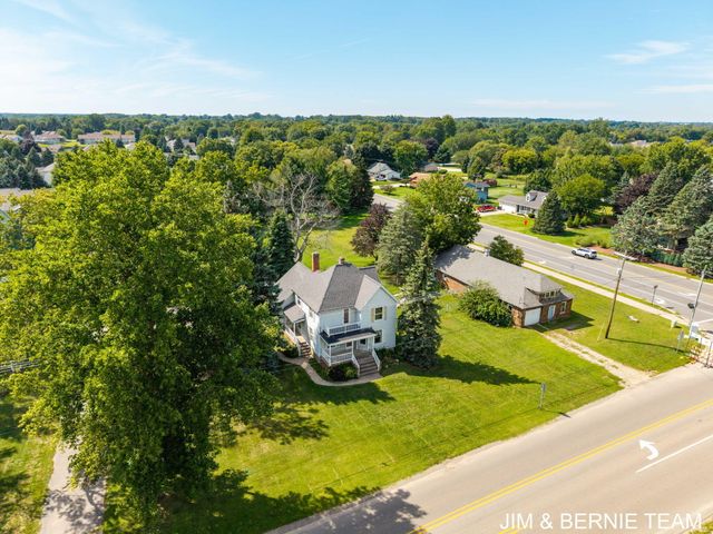 3185 104th Avenue, Holland Twp, MI 49464