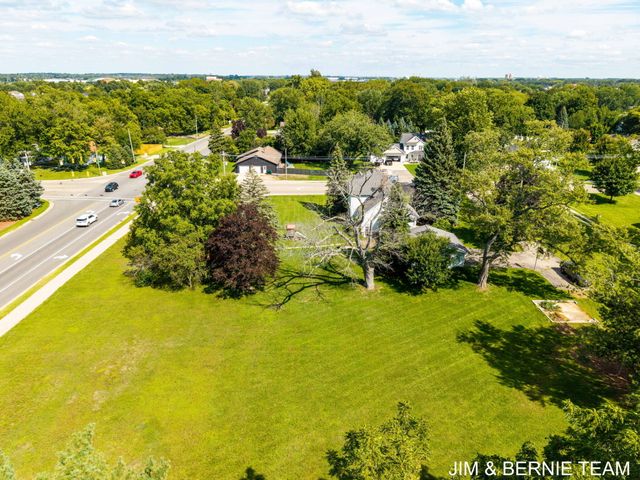 3185 104th Avenue, Holland Twp, MI 49464
