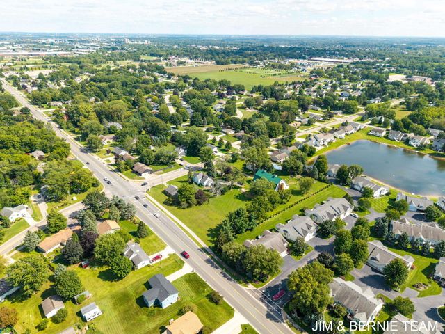 3185 104th Avenue, Holland Twp, MI 49464