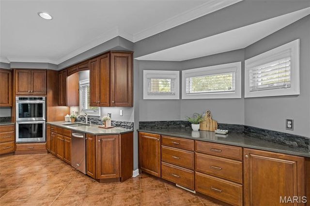 13314 Tree Top View Court, St Louis, MO 63141