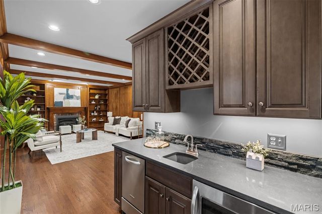 13314 Tree Top View Court, St Louis, MO 63141