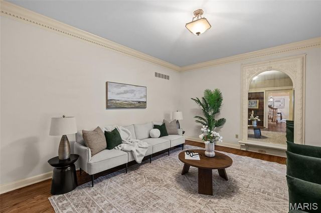 13314 Tree Top View Court, St Louis, MO 63141