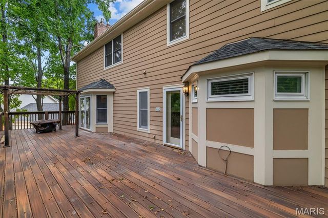 13314 Tree Top View Court, St Louis, MO 63141