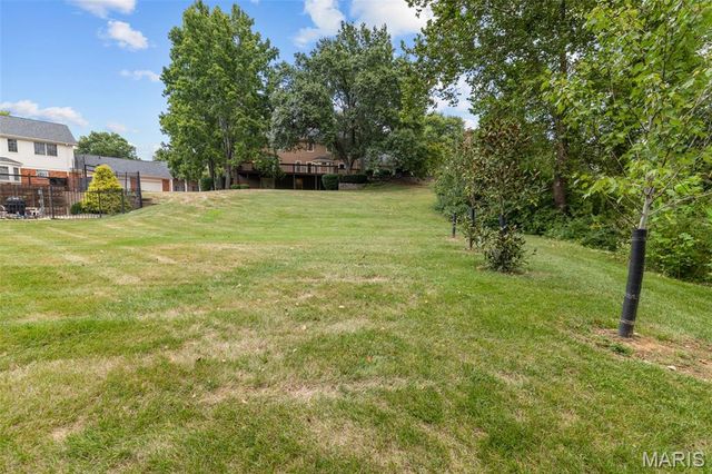 13314 Tree Top View Court, St Louis, MO 63141