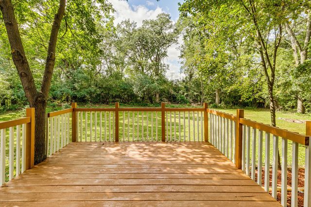 38404 Gerald Avenue, North Branch, MN 55056