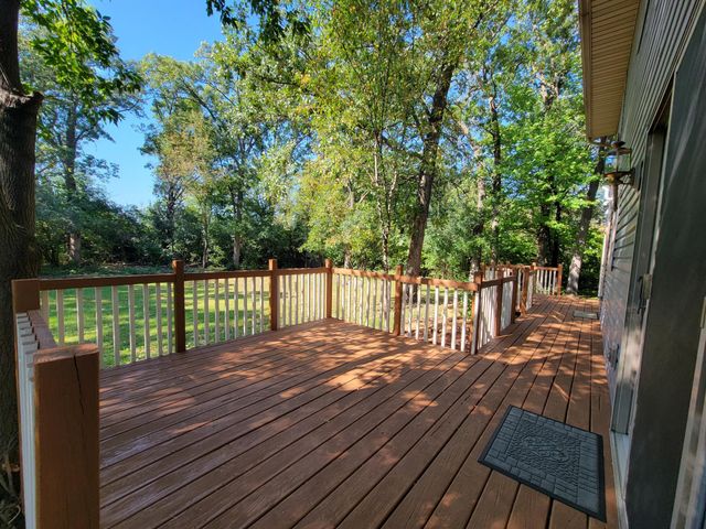 38404 Gerald Avenue, North Branch, MN 55056