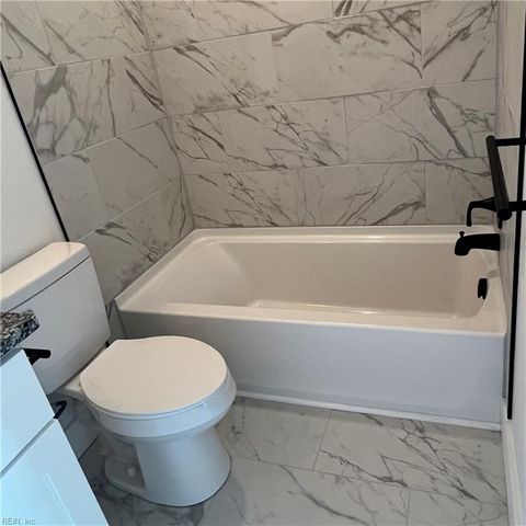 1262 W Ocean View Ave Apt 1, Norfolk, VA 23503