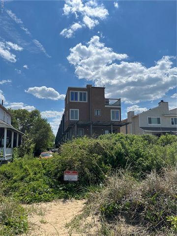 1262 W Ocean View Ave Apt 1, Norfolk, VA 23503