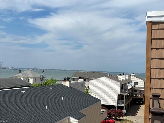 1262 W Ocean View Ave Apt 1, Norfolk, VA 23503