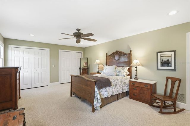 911 PINE TREE TERRACE, Deland, FL 32724