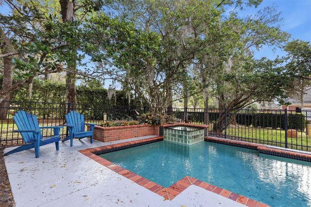 911 PINE TREE TERRACE, Deland, FL 32724