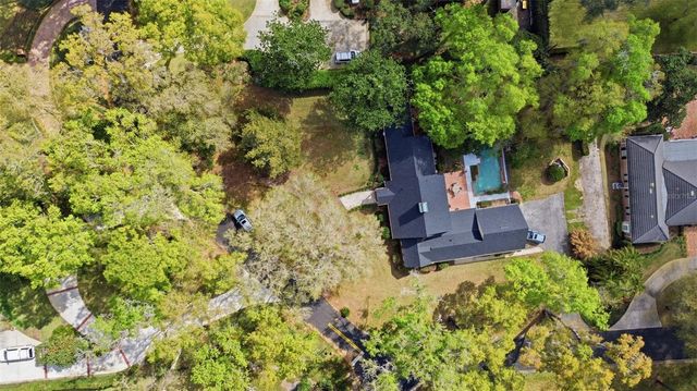 911 PINE TREE TERRACE, Deland, FL 32724