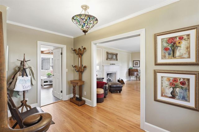 911 PINE TREE TERRACE, Deland, FL 32724