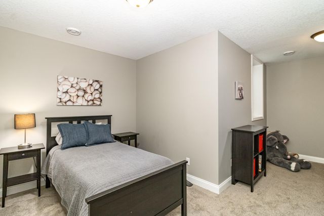 791 Lexington Parkway S, Saint Paul, MN 55116