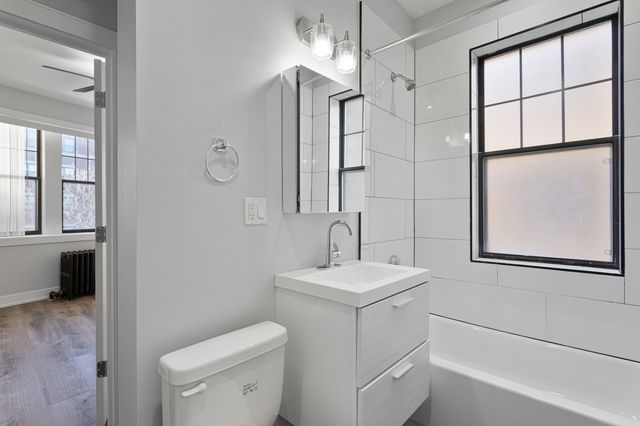 7626 N Eastlake Terrace 2, Chicago, IL 60626