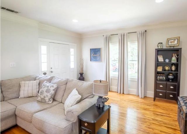 60 Bienville Avenue, Mobile, AL 36606