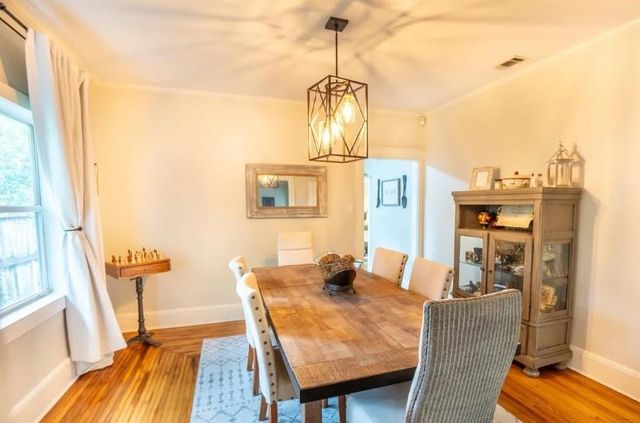 60 Bienville Avenue, Mobile, AL 36606