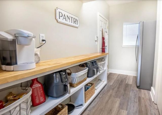 60 Bienville Avenue, Mobile, AL 36606