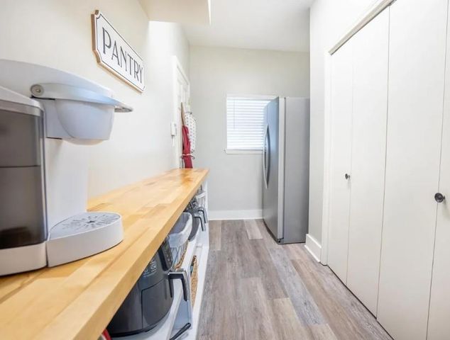 60 Bienville Avenue, Mobile, AL 36606