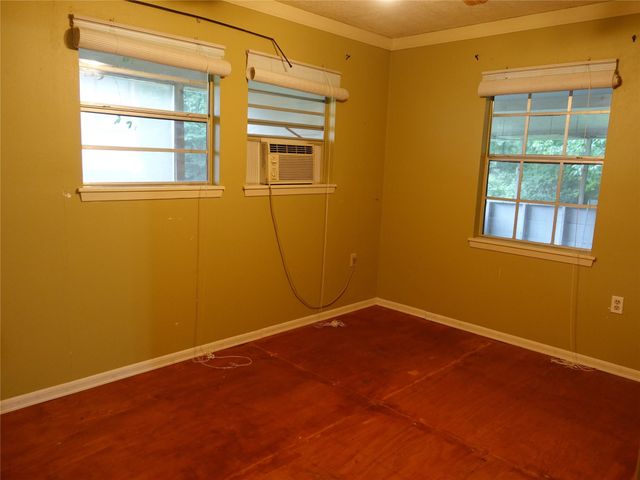 20 Hideaway Trail, Coldspring, TX 77331