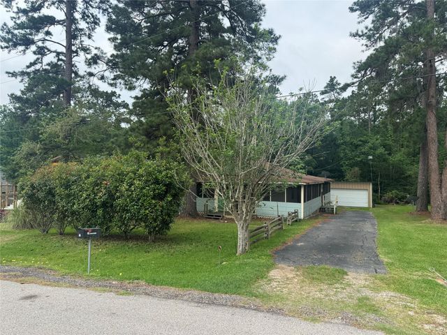 20 Hideaway Trail, Coldspring, TX 77331