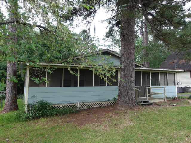 20 Hideaway Trail, Coldspring, TX 77331