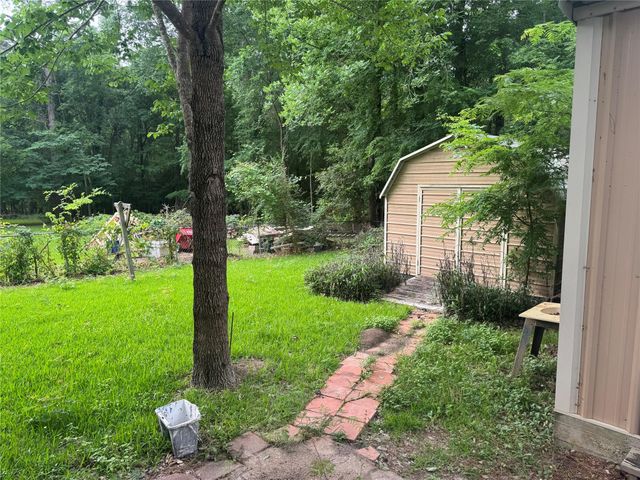 20 Hideaway Trail, Coldspring, TX 77331