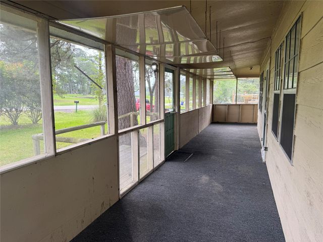 20 Hideaway Trail, Coldspring, TX 77331