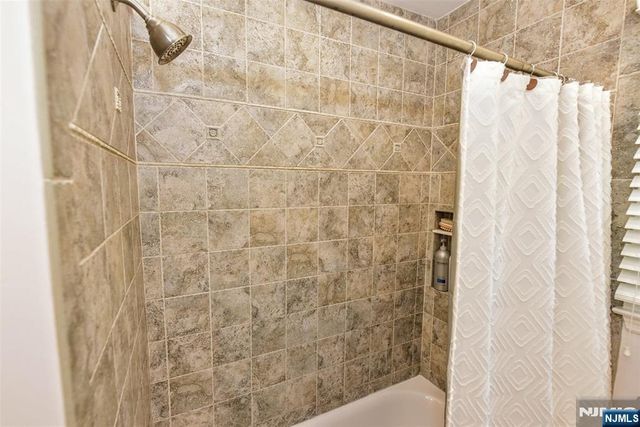 6 Kime Avenue, Wayne, NJ 07470