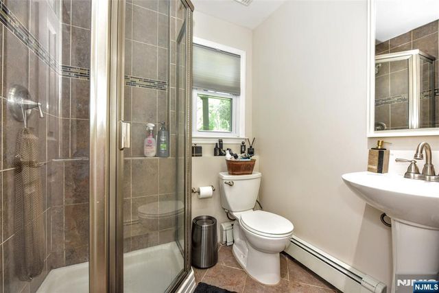 6 Kime Avenue, Wayne, NJ 07470
