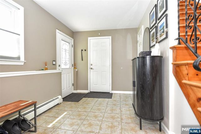 6 Kime Avenue, Wayne, NJ 07470