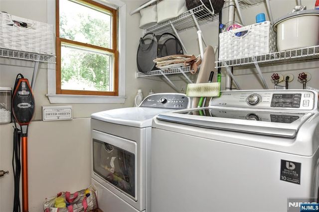 6 Kime Avenue, Wayne, NJ 07470