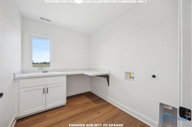 8801 Harlow Court, Sylvania, OH 43560