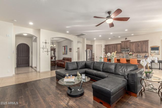 9108 S 15TH Way, Phoenix, AZ 85042