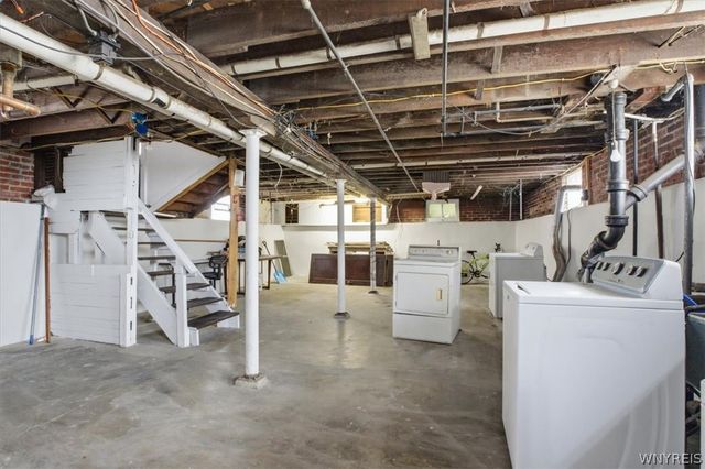 162 Winspear Avenue, Buffalo, NY 14215