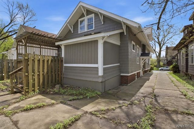 162 Winspear Avenue, Buffalo, NY 14215