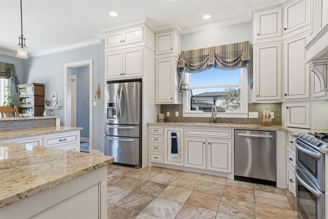 17011 Star Canyon Drive, Woodway, TX 76712