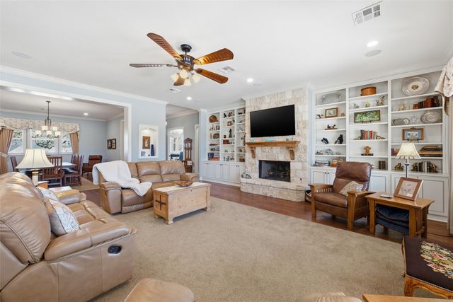 17011 Star Canyon Drive, Woodway, TX 76712