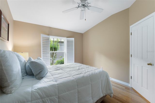 9442 HUNTERS POND DRIVE, Tampa, FL 33647