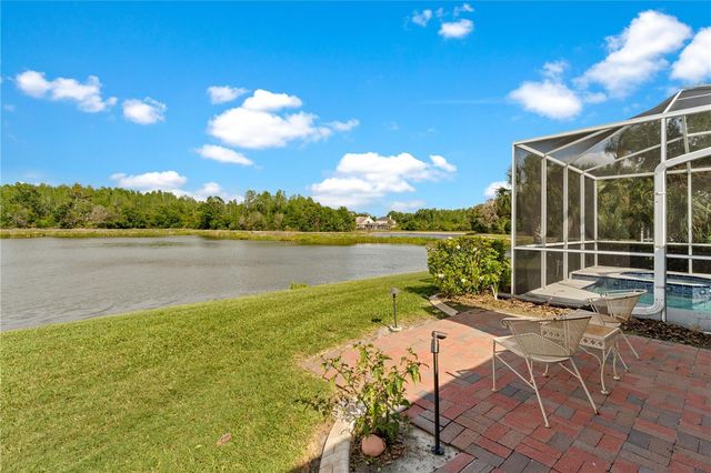 9442 HUNTERS POND DRIVE, Tampa, FL 33647