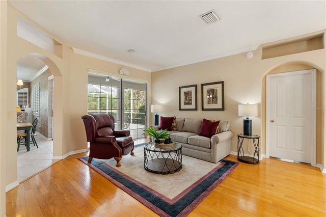 9442 HUNTERS POND DRIVE, Tampa, FL 33647