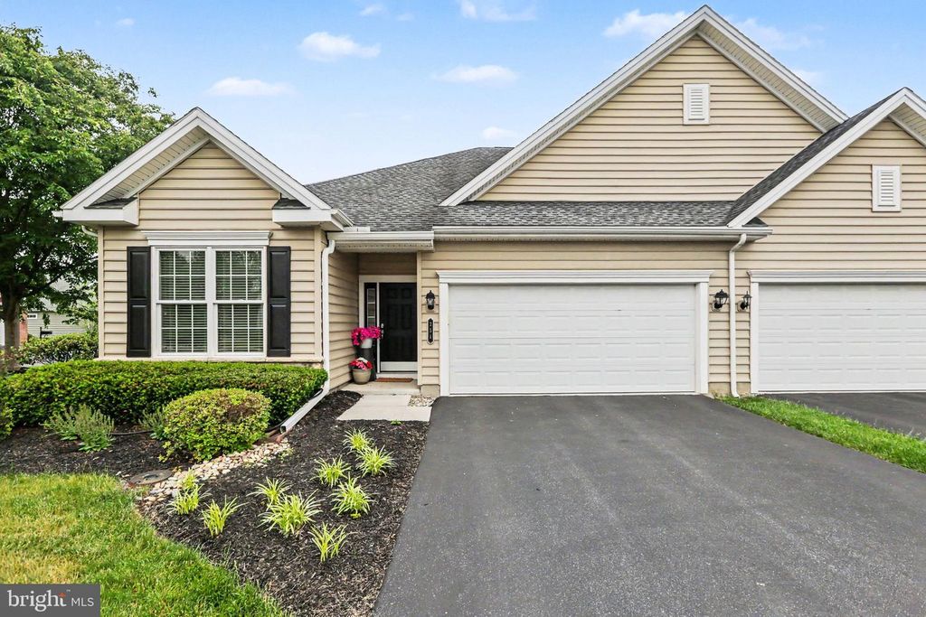 254 COLONIAL DRIVE, Mechanicsburg, PA 17050