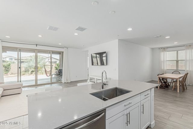 23068 E STACEY Road, Queen Creek, AZ 85142