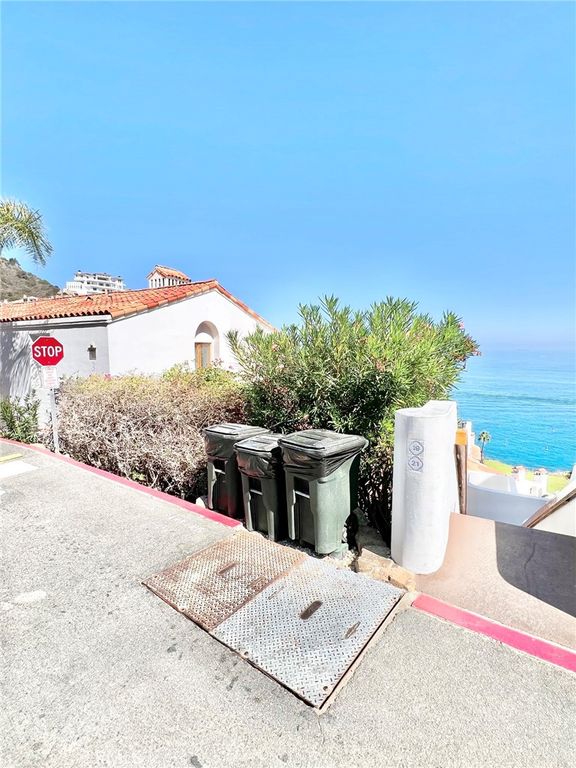 19 Camino De Flores, Avalon, CA 90704 — photo 2