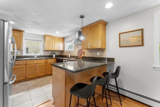43 Elm St, Medford, MA 02155