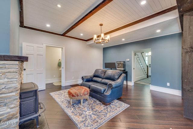 1360 Cora Lane, Gray, TN 37615