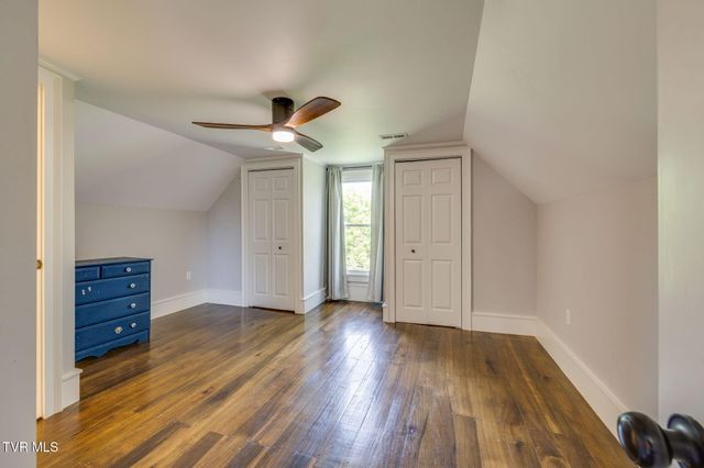 1360 Cora Lane, Gray, TN 37615