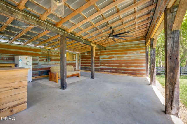 1360 Cora Lane, Gray, TN 37615
