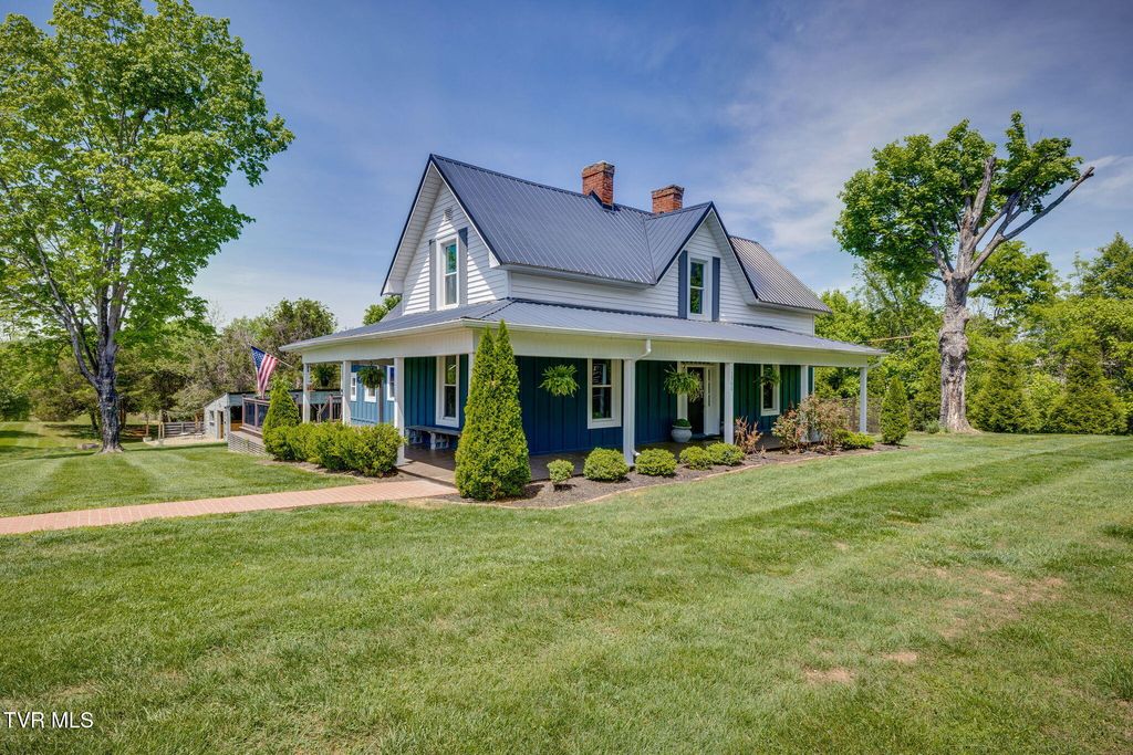 1360 Cora Lane, Gray, TN 37615