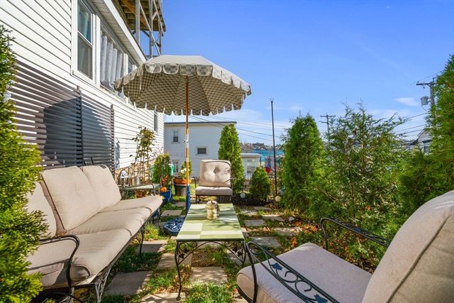 1000 Winthrop Ave 2, Revere, MA 02151